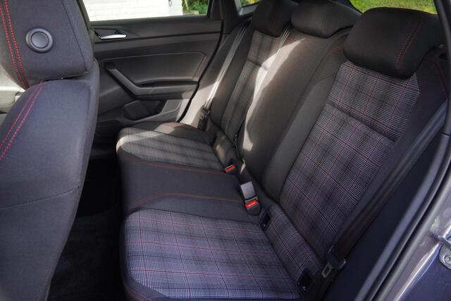 Volkswagen POLO 2.0 TSI GTI IQ LED-Grill Virtual Adap-Cruise Stoelverw