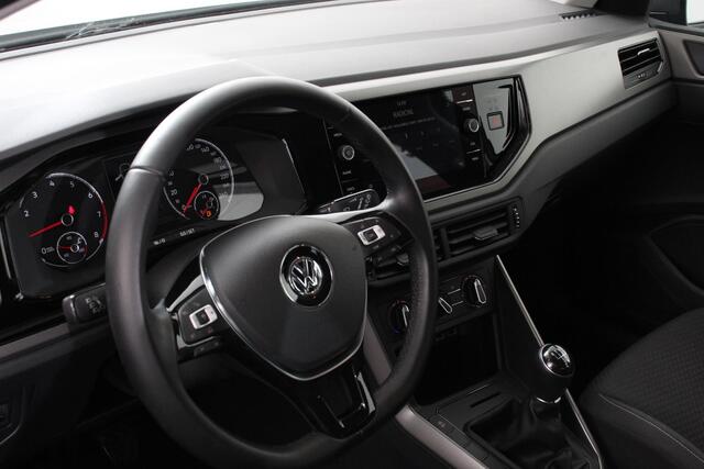 Volkswagen POLO 1.0 TSI 95pk Comfortline | Navigatie | Apple Carplay / Android Auto | Bluetooth | Cruise control | Lichtmetalen Velgen