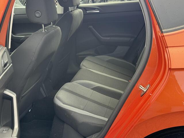 Volkswagen POLO 1.0 TSI Highline DSG | Trekhaak | LED | 17" LMV. | Apple Carplay | Winter Pack | Dealer Onderhouden