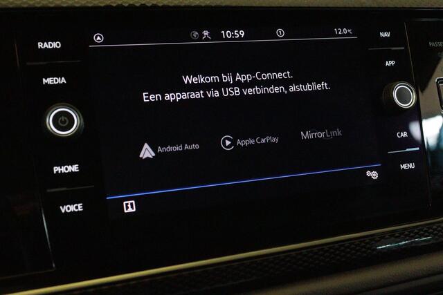 Volkswagen POLO 1.0 TSI Life Business Automaat | APPCONNECT | AIRCO | PDC V+A | CRUISE | STOELVERW |