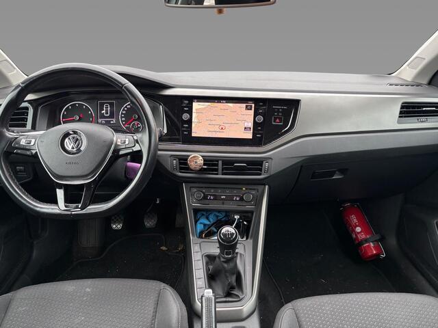 Volkswagen POLO 1.0 TSI Highline / Navi / CarPlay / Cruisecontrol / PDC
