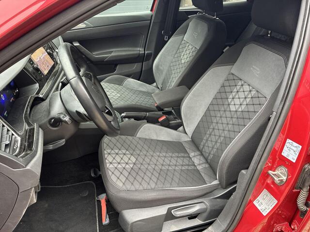 Volkswagen POLO 1.0 TSI 95PK DSG R-Line · Apple/Android Car Play · Camera · Clima · Navigatie · Draadloos laden · Getint glas · Garantie t/m 22-05-2027 of 100.000km