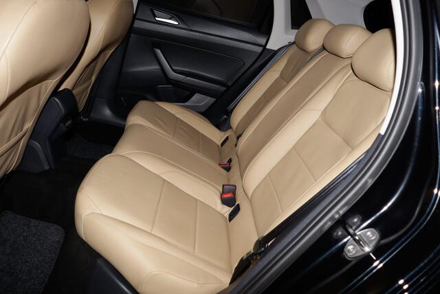 Volkswagen POLO 1.0TSI Highline Business R CARPLAY | LEDER | STOELVERW | ACC | NAVI | DAB | CLIMA | LMV 17''