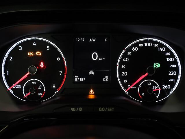 Volkswagen POLO 1.0 TSI Comfortline 95 pk Automaat (DSG) | Navigatie | Parkeersensoren | Adaptieve cruise control | Apple Carplay/Android Auto |