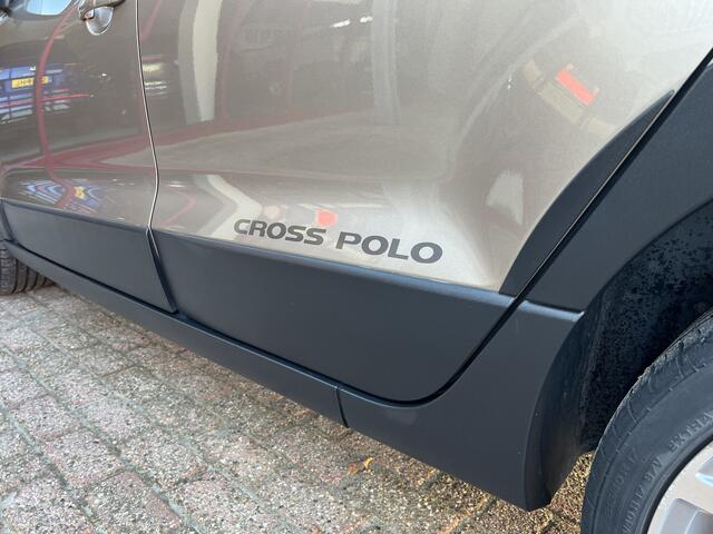 Volkswagen POLO 1.2 TSI Highline | Cross Polo | CC | Stoelverw. | Parkeersensoren |