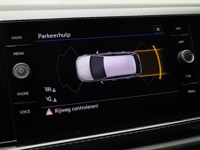 Volkswagen POLO 1.0TSI/95PK Life · Navigatie · Parkeersensoren · Apple/Android · Garantie tot februari 2027 of 100000km.