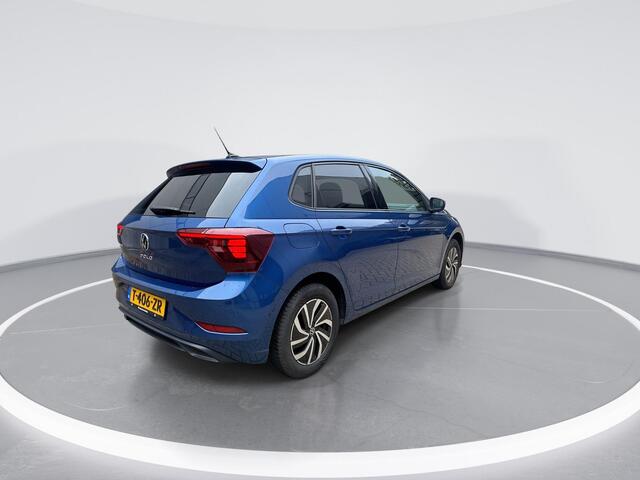 Volkswagen POLO 1.0 TSI 95pk DSG Life · Apple/Android Car Play · ACC · P-Sensoren · Getint Glas · 15"Velgen · DAB · Garantie t/m 27-10-2027 of 100.000km