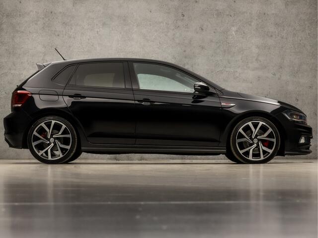 Volkswagen POLO 2.0 TSI GTI 200Pk Automaat (VIRTUAL COCKPIT, GROOT NAVI, CLIMATE, STOELVERWARMING, SPORTSTOELEN, GETINT GLAS, ADAPTIVE CRUISE, MODE KNOP, PARKEERSENSOREN, LED KOPLAMPEN, NIEUWSTAAT)