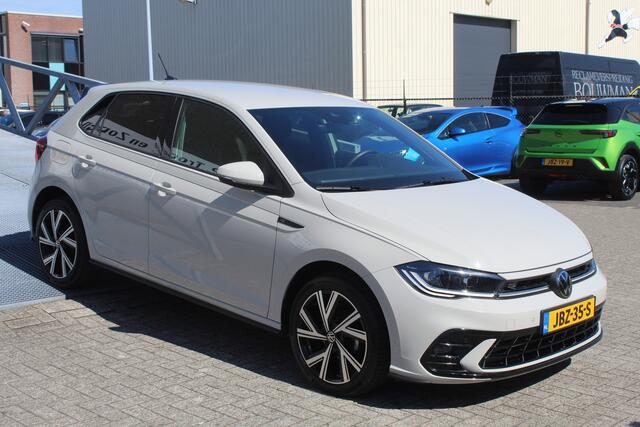 Volkswagen POLO 1.0 TSI 2x R-Line Automaat Navigatie/Virtual cockpit/Adaptive cruise control/Achteruitrijcamera/Parkeersensoren rondom/Apple carplay/Stoelverwarming/LED grill/IQ.light/Climate control/Draadloze telefoonlader/DAB/17''Lichtmetalen velgen.