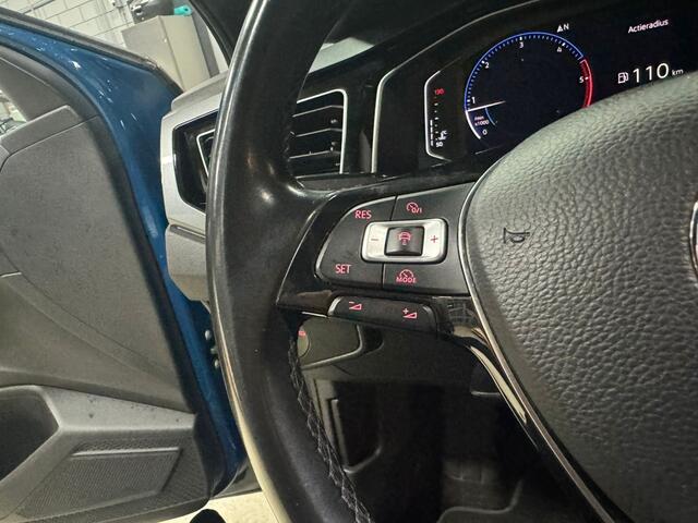 Volkswagen POLO 1.6 TDI R-Line Panorama|Xenon|Camera 2018