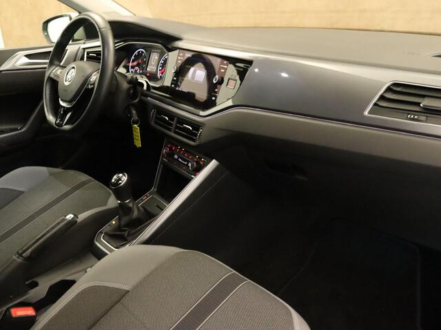 Volkswagen POLO 1.0 TSI Highline Business PARKEERSENSOREN VOOR EN ACHTER - CRUISE CONTROL - APPLE CARPLAY/ANDROID AUTO - CLIMATE CONTROL - STOEL VERWARMING - DAB RADIO