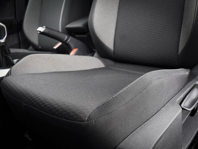 Volkswagen POLO 1.0 TSI 95pk Life · Apple/Android Car Play · Navigatie · P-Sensoren · Getint Glas · Airco · 15'' Inch · Garantie t/m 30-08-2027 of 100.000km