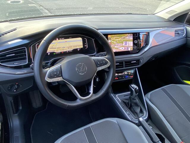 Volkswagen POLO 1.0 TSi DSG7-autom. Style Business met o.a. LED Matrix iQ Lights, sportstoelen, navi, CarPlay, etc.