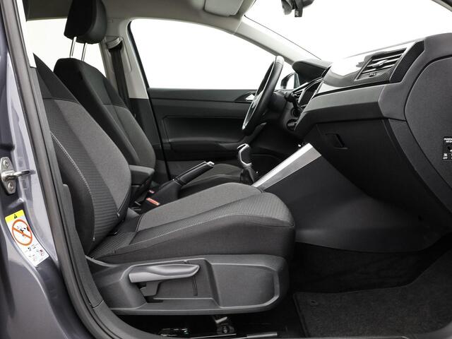 Volkswagen POLO 1.0 TSI 95pk Life · Apple/Android Car Play · P-Sensoren · DAB · ACC · Getint Glas · 15'' Inch · Garantie t/m 21-08-2027 of 100.000km