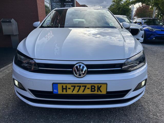Volkswagen POLO 1.0 TSI Comfortline Business // LED // APPLE CARPLAY / ANDROID AUTO // CRUISE // AIRCO // ELEK. RAMEN // TREKHAAK!!