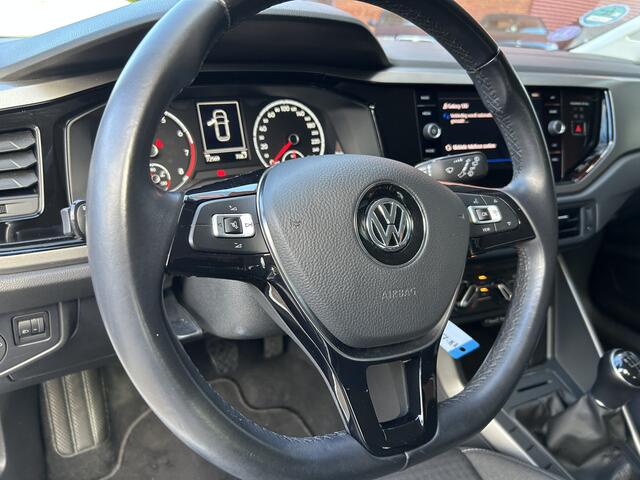 Volkswagen POLO 1.0 TSI Comfortline Business // LED // APPLE CARPLAY / ANDROID AUTO // CRUISE // AIRCO // ELEK. RAMEN // TREKHAAK!!