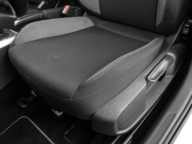 Volkswagen POLO 1.0 TSI 95pk DSG Life · Apple/Android Car Play · Navigatie · P-Sensoren · Getint Glas · 15'' Inch · Garantie t/m 16-10-2027 of 100.000km