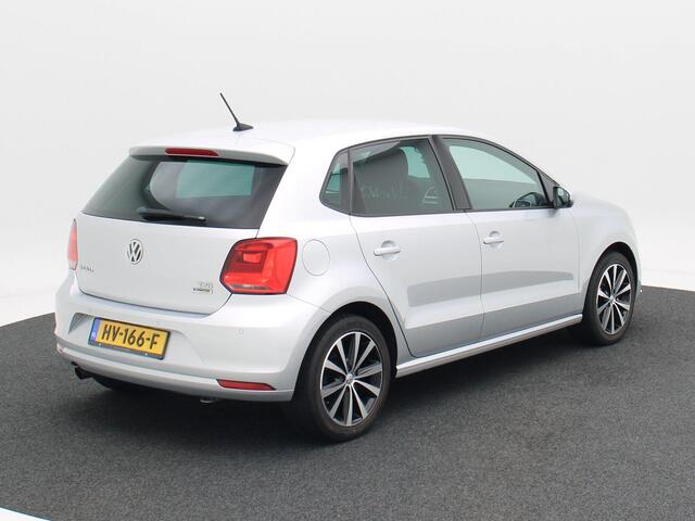 Volkswagen POLO 1.2 TSi Highline | Cruise Control | Climate Control | Parkeersensoren | Bluetooth | Navigatie | 16 inch | 96.519 Km!!