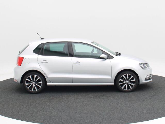 Volkswagen POLO 1.2 TSi Highline | Cruise Control | Climate Control | Parkeersensoren | Bluetooth | Navigatie | 16 inch | 96.519 Km!!
