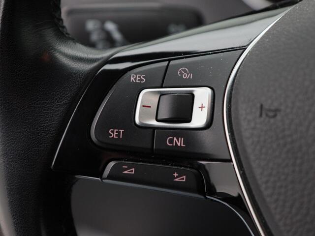 Volkswagen POLO 1.2 TSi Highline | Cruise Control | Climate Control | Parkeersensoren | Bluetooth | Navigatie | 16 inch | 96.519 Km!!