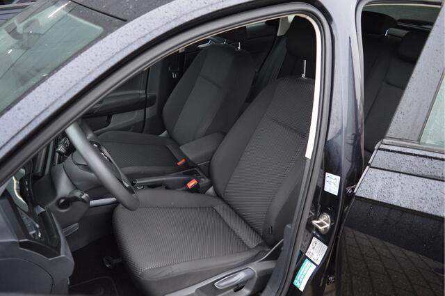 Volkswagen POLO 1.0 MPI Comfortline | PDC | CARPLAY | CRUISE CONTROL | STOELVERWARMING |