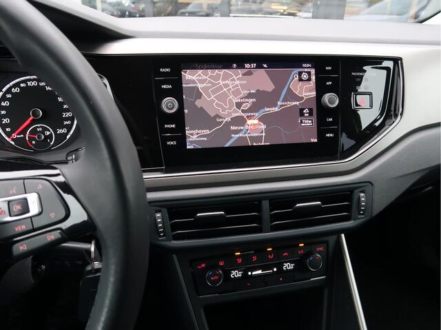 Volkswagen POLO 1.0 TSI Comfortline Business | Parkeersensoren | Camera | Navigatie | Climate Control