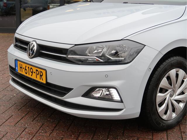 Volkswagen POLO 1.0 TSI Comfortline Business | Parkeersensoren | Camera | Navigatie | Climate Control