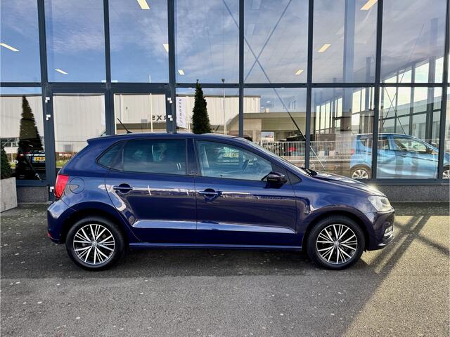 Volkswagen POLO 1.2 TSI Comfortline ECC