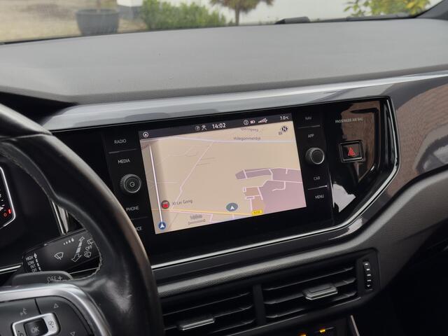Volkswagen POLO 1.0 TSI AUT7 HIGHLINE R-LINE NW-MODEL PANODAK NAVI CAMERA DIGI-DASH LED APPLE-CARPLAY LMV PDC