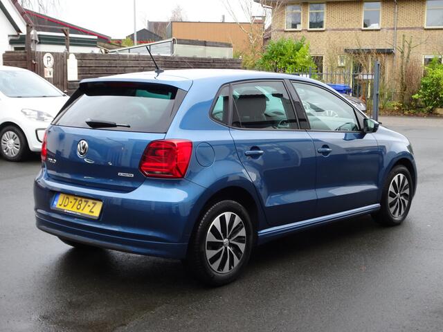 Volkswagen POLO 1.0 Bluemotion Edition Automatische airco, licht metalen velgen, cruise controle, parkeersensoren, origineel Nederlandse auto, enz.
