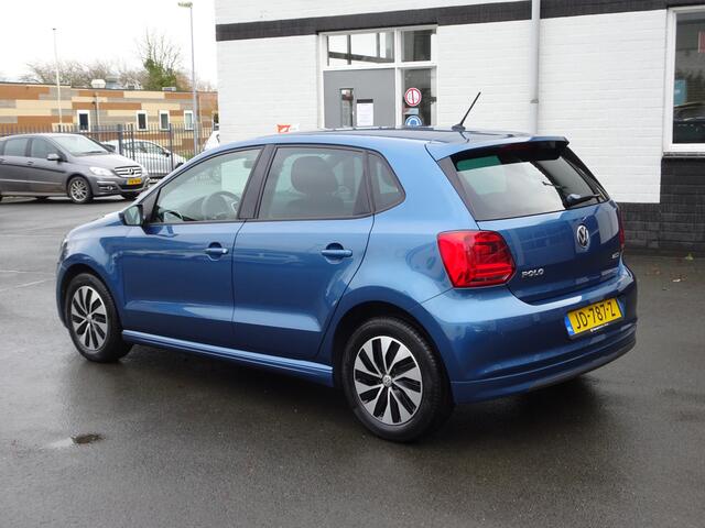 Volkswagen POLO 1.0 Bluemotion Edition Automatische airco, licht metalen velgen, cruise controle, parkeersensoren, origineel Nederlandse auto, enz.
