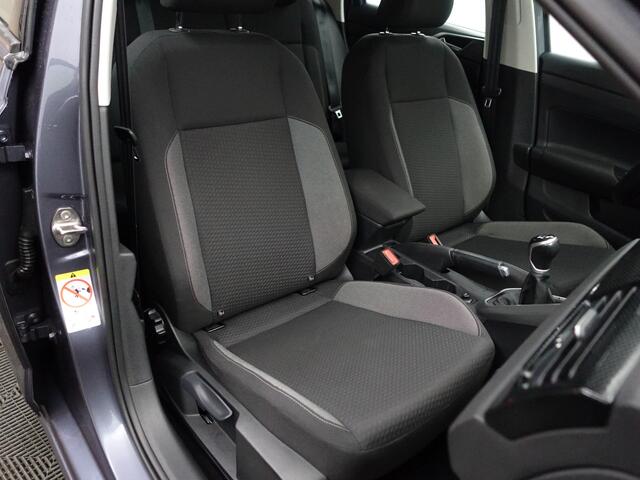 Volkswagen POLO 1.0 TSI Life- Carplay, Android Auto, Virtual Cockpit, Led, Acc Cruise, Park Assist, Privacy Glass