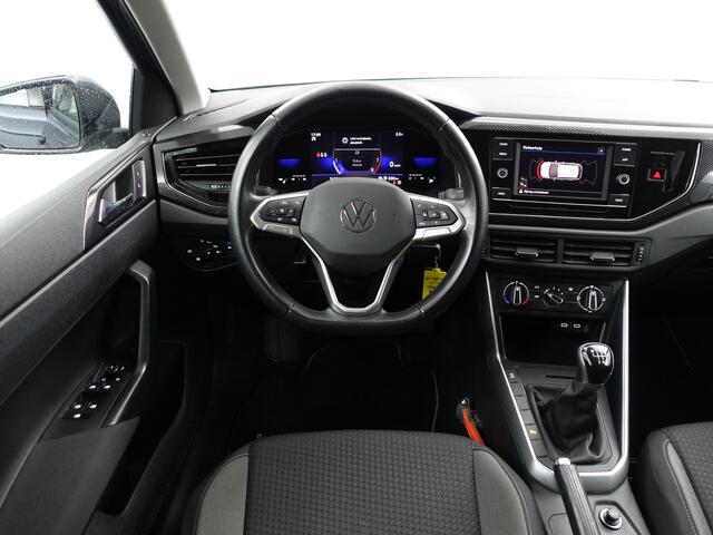 Volkswagen POLO 1.0 TSI Life- Carplay, Android Auto, Virtual Cockpit, Led, Acc Cruise, Park Assist, Privacy Glass