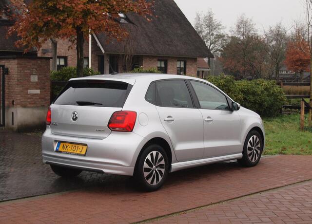 Volkswagen POLO 1.0 BlueMotion Edition | Apple Carplay | Cruise Control | Parkeersensoren | NL-Auto |