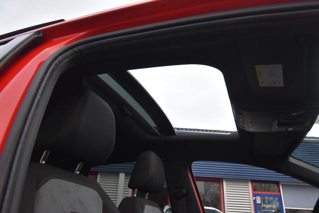 Volkswagen POLO 1.0 TSI Highline Business R-Line , PANODAK , VIRTUAL COCKPIT , LED KOPL , PDC V+A ,