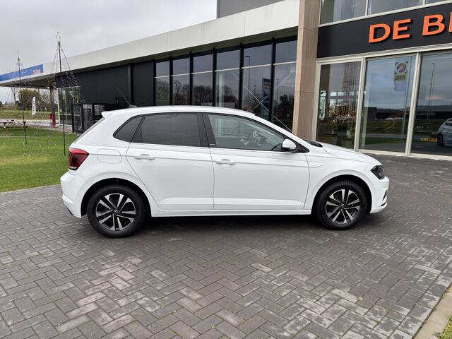 Volkswagen POLO 1.0 TSI 95 pk Comfortline Navi I Carplay I All season banden