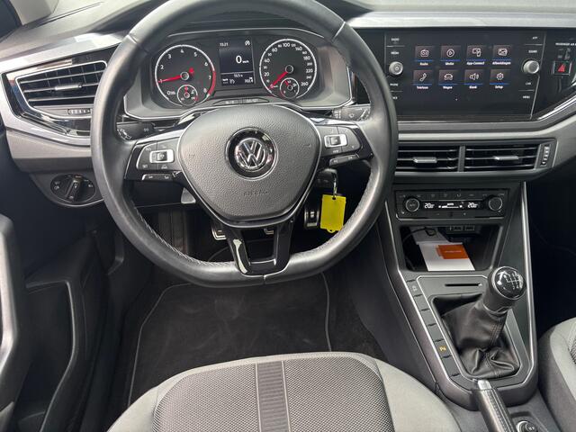 Volkswagen POLO 1.0 TSI Comfortline Camera CarPlay