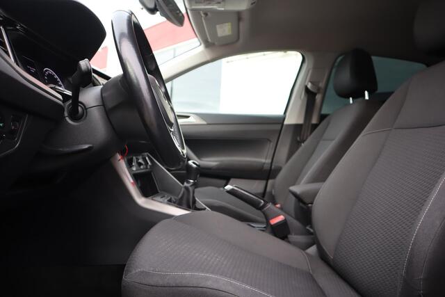 Volkswagen POLO 1.0 TSI COMFORTLINE ADAPTIVE CRUISE|APPLE CARPLAY|NAVIGATIE