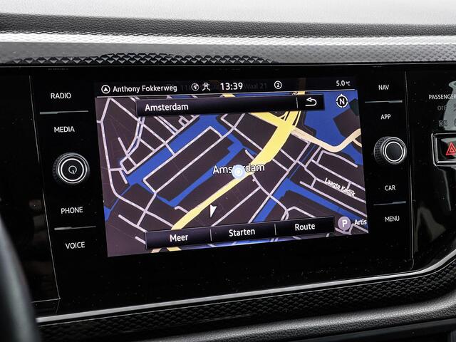 Volkswagen POLO 1.0 TSI 95pk Life · Apple/Android Car Play · Navigatie · P-Sensoren · Getint Glas · 15'' Inch · Garantie t/m 26-10-2027 of 100.000km