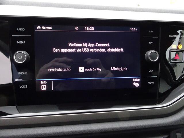 Volkswagen POLO 1.0 TSI Comfortline Business Automatische airco, navigatie, apple carplay, connected service, parkeersensoren voor en achter, cruise controlle, enz. GEEN IMPORT