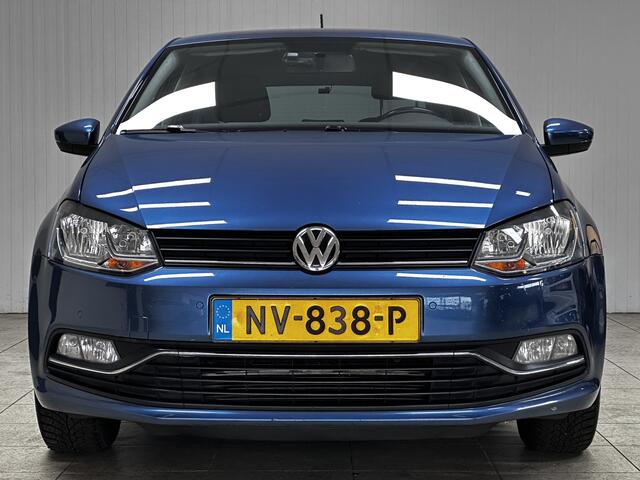 Volkswagen POLO 1.4 TDI Comfortline /Trekhaak /Apple + Android /Navi /Airco /Cruise /Elek. pakket /Bluetooth /15"LMV /Extra getint glas /Mistlampen /PDC V+A.