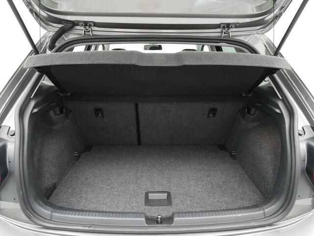 Volkswagen POLO 1.0 TSI 95pk Comfortline Navigatie Carplay Acc Pdc Dab