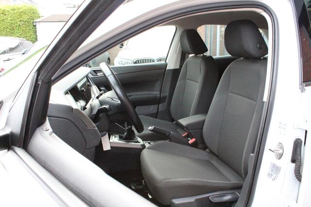 Volkswagen POLO 1.0 TSI Comfortline | PDC-V/A | AIRCO | DAB-RADIO | NAVIGATIE | ELEK-RAMEN | CARPLAY | CPV |