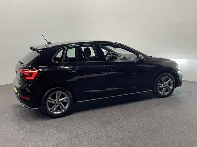 Volkswagen POLO 1.0 TSI R-Line DSG Navigatie Apple Carplay/Android Auto Camera Parkeersensoren Adaptive Cruise Control Matrix-LED-koplamp Lichtmetalen velgen Climate Control Getinte ramen