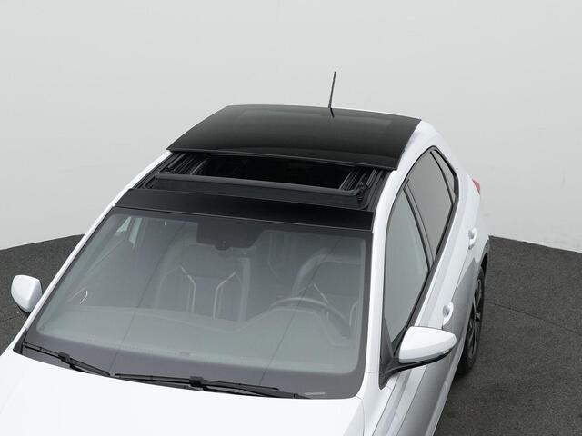 Volkswagen POLO 1.0 TSI 115 pk DSG Highline | Panoramadak | Adaptief sportonderstel | Adaptive Cruise | Navigatie | Parkeersensoren voor/achter