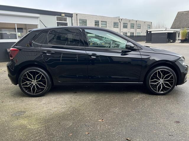 Volkswagen POLO 1.0 TSI Comfortline Automaat NAVI Carplay 18inch lm velgen