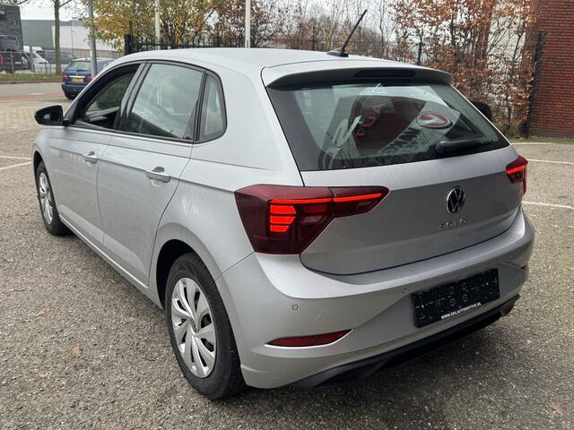 Volkswagen POLO 1.0 TSI Comfortline 1e EIGENAAR!! // FULL LED // APPLE CARPLAY / ANDROID AUTO // PDC V+A // CRUISE