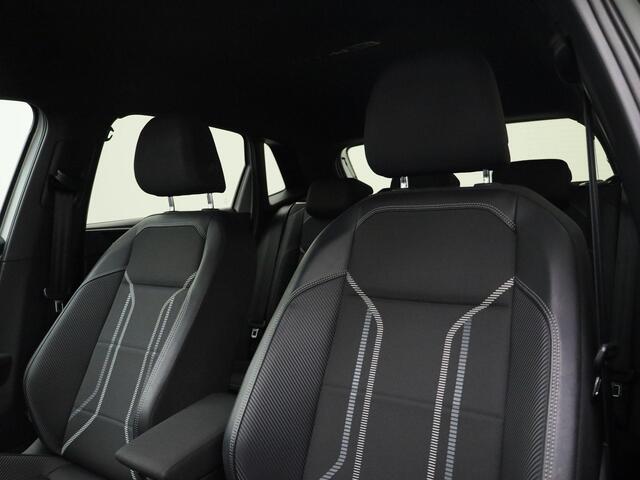 Volkswagen POLO 1.0 TSI 95pk DSG Highline Business · Navigatie · Parkeersensoren · Stoelverwarming