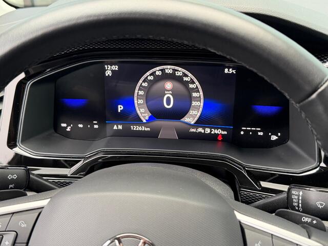 Volkswagen POLO 1.0 TSI DSG Life | Camera | Led | Navi | Climate control | 4-season | Rijklaar incl. garantie