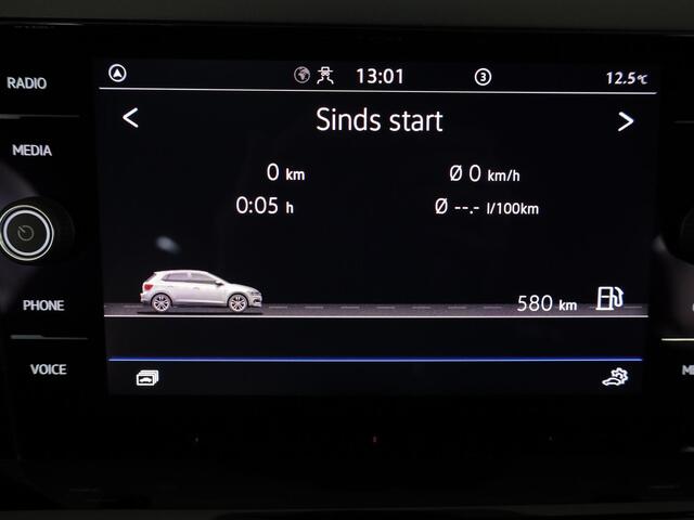 Volkswagen POLO 1.0 TSI R-Line 95 pk Automaat (DSG) | Verlengde garantie | Navigatie | Parkeersensoren | Achteruitrijcamera | Keyless | Stoelverwarming |